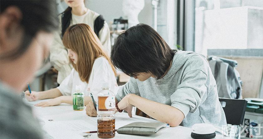 降必过AI率,降必过降AIGC,降必过官网,降必过论文降重系统,降必过论文查重检测平台